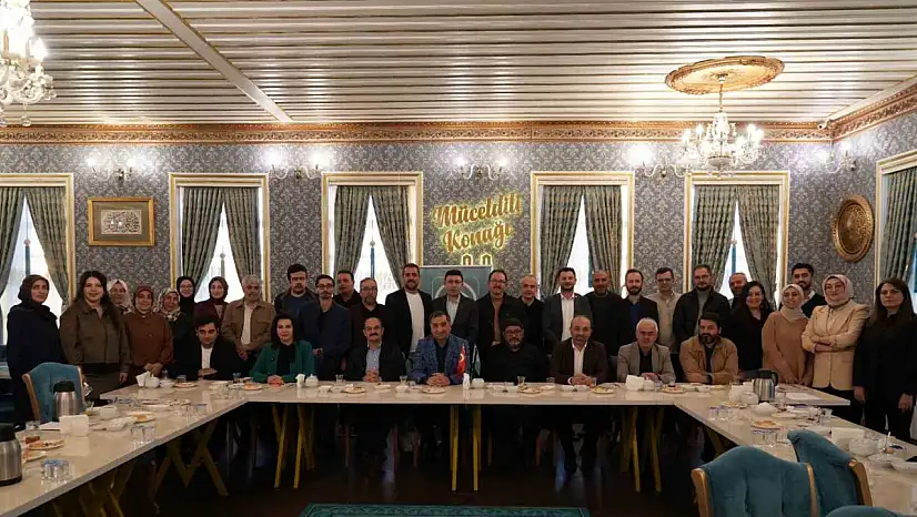 Erzurum TDED, 2025 Planlarını Tarihi Konağında Değerlendirerek Başarısını Kutladı