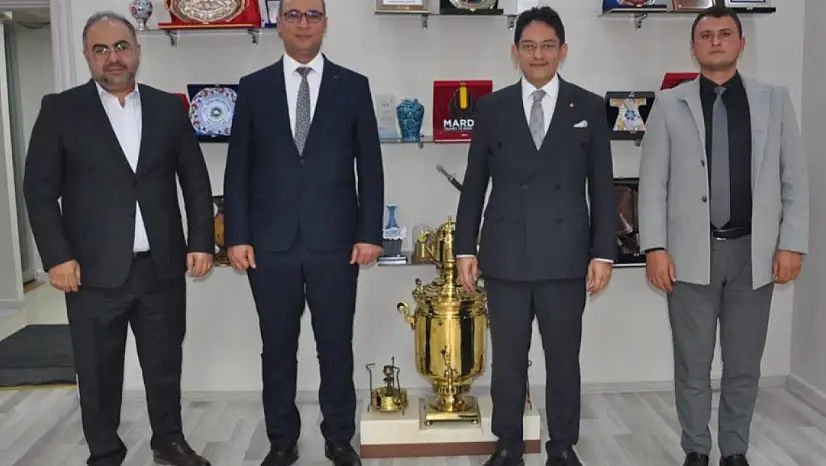 Erzurum Ticaret Borsası'nda Sütaş Yetkilileriyle Süt ve Hayvancılık Sektörü Görüşüldü