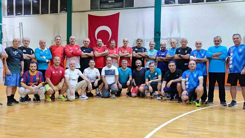 Erzurum'un Masterlar Koşu Grubu, dünya maratonlarında başarıya koşuyor!
