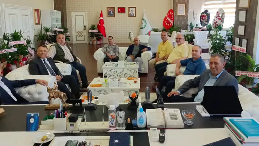 Eski Milletvekili Nurettin Aras ve Prof. Dr. Oğuz Tuncer'den Rektör Gürel'e Hayırlı Olsun Ziyareti
