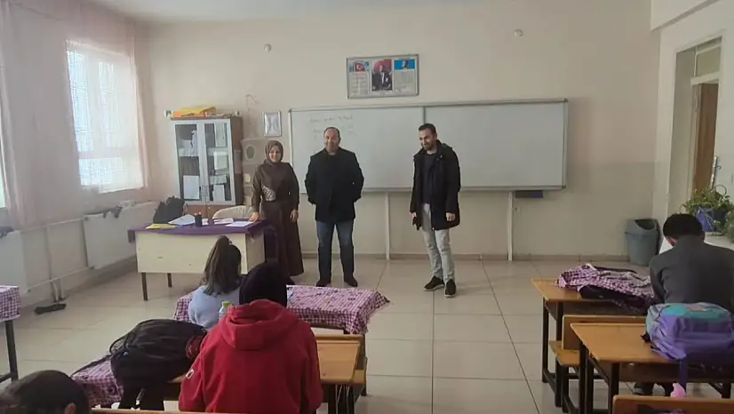 Etüt VAN Projesi Kapsamında Deneme Sınavı Yerinde İncelendi