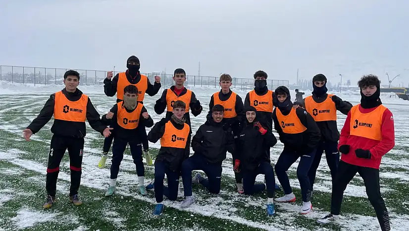 GSB Okul Sporları Futbol Antrenmanları Muş'ta Aralıksız Sürüyor