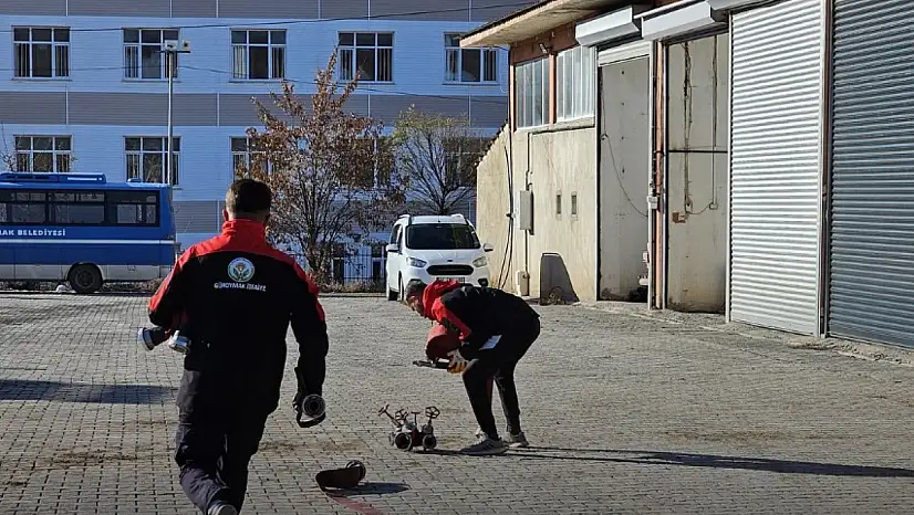 Güroymak Belediyesi İtfaiye Personeline Yönelik Uygulamalı Yangın Eğitimi Düzenledi