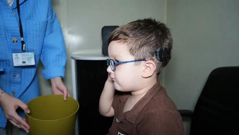 Gürültüye maruz kalmak gelecekte sessizliğe yol açıyor