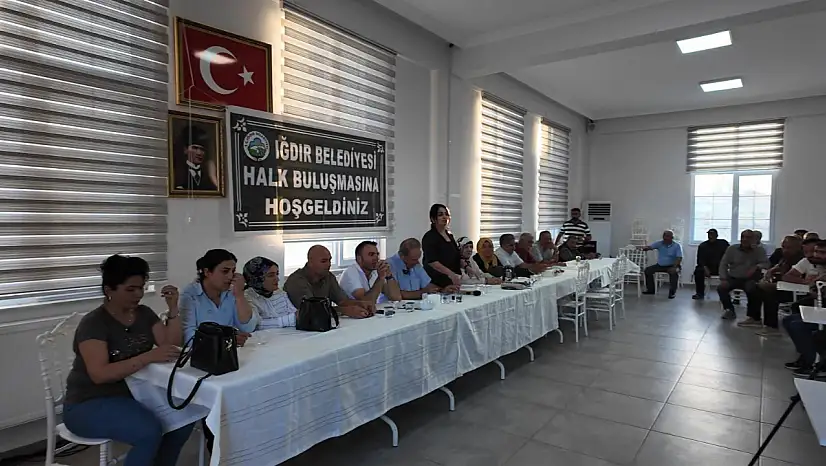 Iğdır Belediyesi Yetkilileri Karaağaç Mahallesi'nde Halkla Buluştu