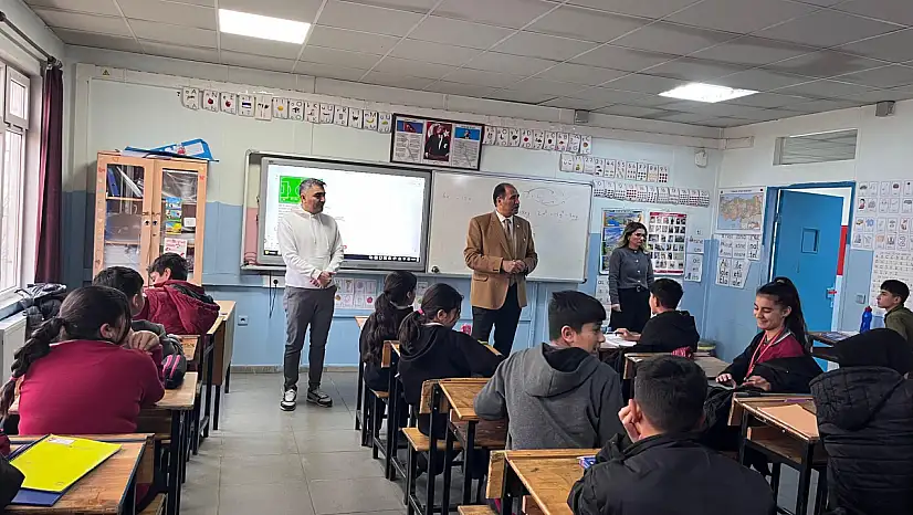 Iğdır İl Milli Eğitim Müdürü Aziz Gün'den Yunus Emre İlkokulu/Ortaokulu'na Ziyaret