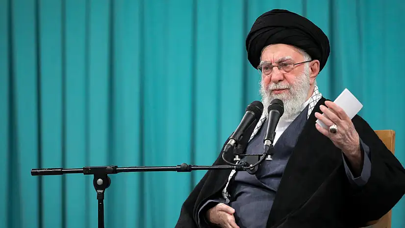 İran lideri ilk kez can kaybını kabul etti