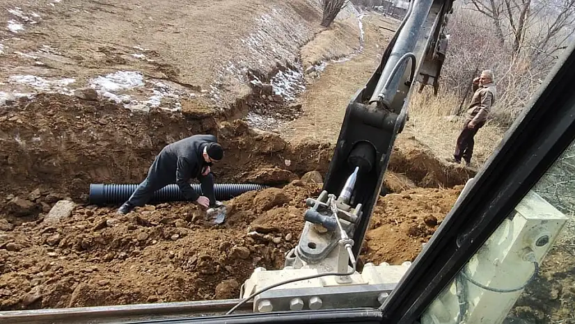 İspir'de Belediye Çalışmaları Aralıksız Sürüyor