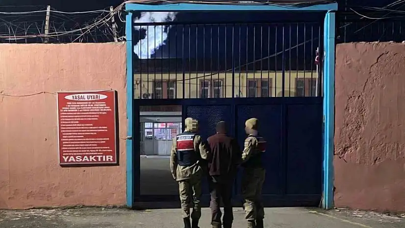 İspir'de FETÖ üyesi yakalandı, 6 yıl 3 ay hapis cezasıyla cezaevine gönderildi