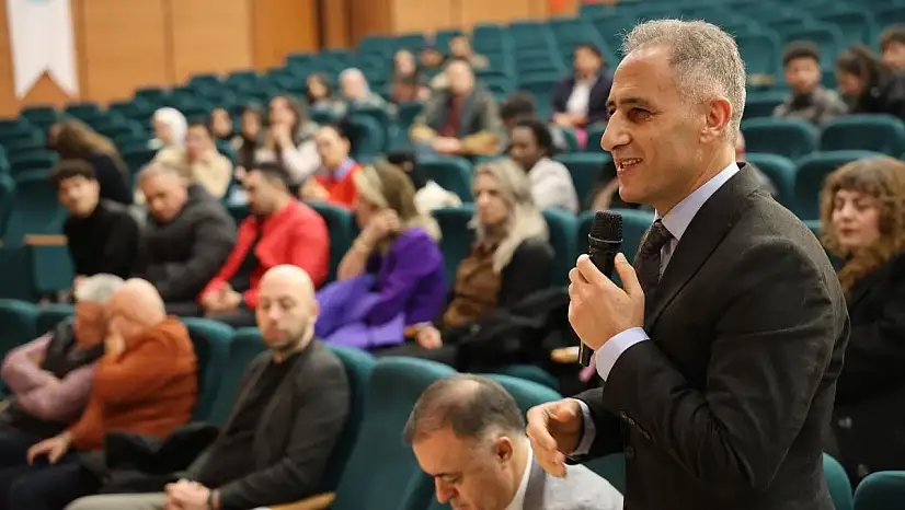 Kafkas Üniversitesi'nde Gençler İçin Tarım ve Ekolojik Okuryazarlık Programı Düzenlendi