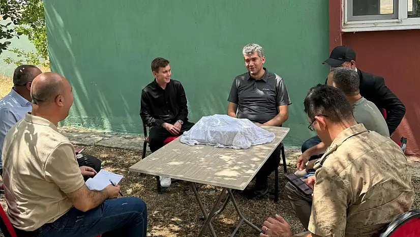 Kaymakam Korkusuz vatandaşın kapısını çaldı, talepleri dinledi