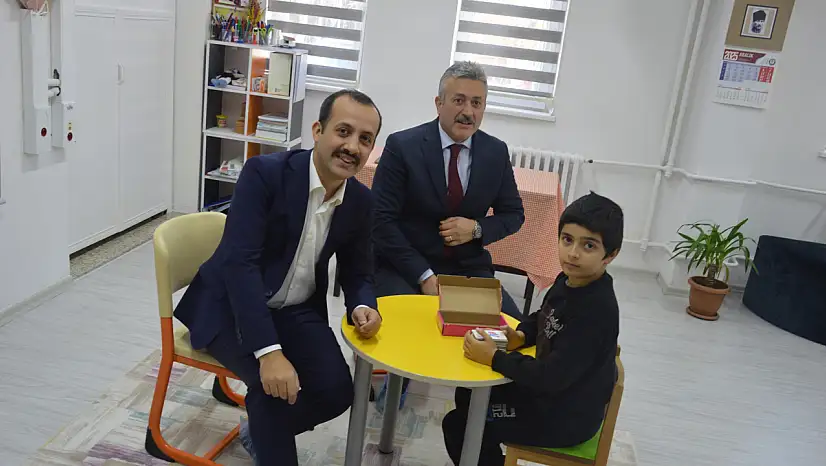 Kaymakam Poçanoğlu'ndan Özel Eğitim Öğrencilerine Anlamlı Ziyaret