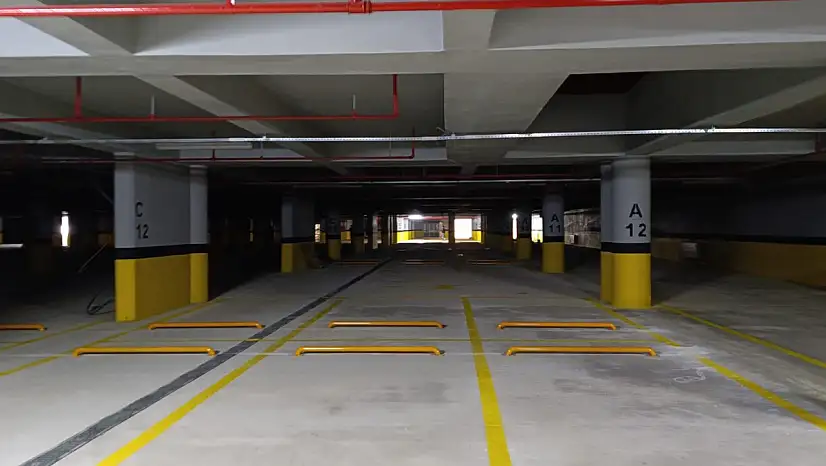 Kent Meydanı'nın yeni kapalı otoparkı vatandaşlardan tam not aldı