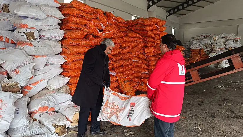 Kızılay'dan Erzurum'da Kış Günlerinde Ailelere Isınma Desteği