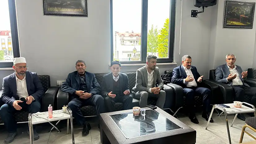 Kocaeli'de Ağrılılardan Ramazan Çeçen'e taziye desteği