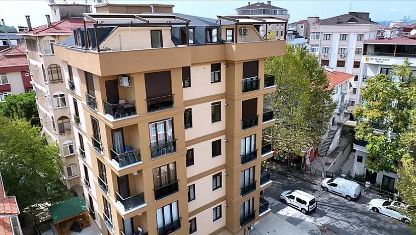 Maltepe'deki 'yarısı bizden' kampanyası ile riskli binalar dönüştü