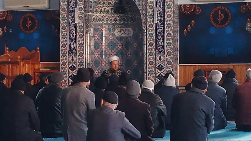 Merkez Belediye Camii'nde Tefsir Dersleri Sürüyor
