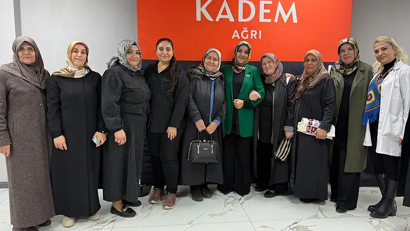 Modüler aile eğitimi gerçekleştirildi programda AK Parti Ağrı kadın kolları da yer aldı