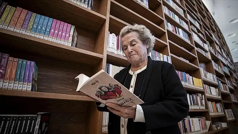 'Mona Roza' nın esin perisi hayatını kaybetti