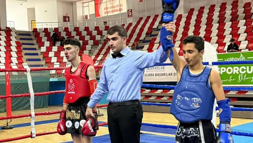 Muaythai Doğu Anadolu'da Iğdır Rüzgârı: Bölge Şampiyonu Oldu