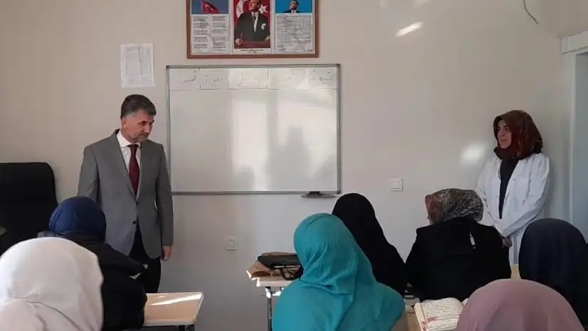 Muş İl Müftüsü'nden Kur'an Kursuna Ziyaret
