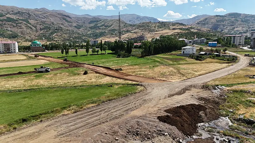 Muş'ta Ulaşım Ağı Güçleniyor: Son Bir Yılda 16 Kilometrelik Yeni İmar Yolu Açıldı