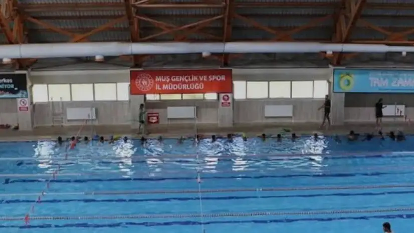 Muş'ta 'Yüzme Bilmeyen Kalmasın' Projesi Kapsamında Yüzme Kursu Başvuruları Başlıyor