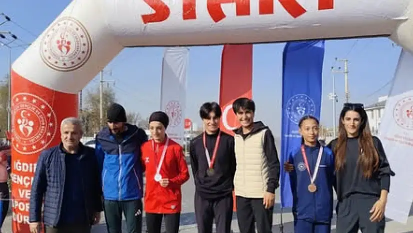 Muşlu Sporculardan Iğdır'da Büyük Başarı: Bölgesel Kros Ligi'nde Derece Yağdı