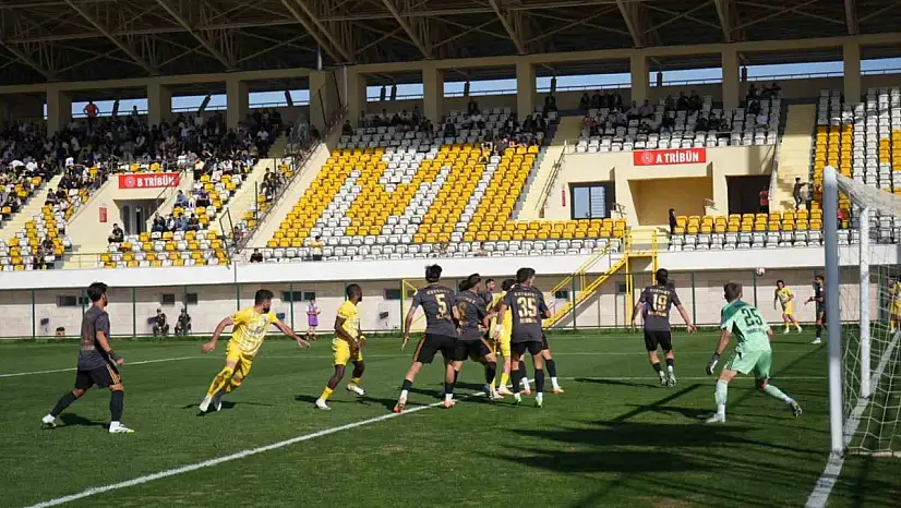 Muşspor Başkanı Cengiz, Hakem Kararlarını Sert Sözlerle Eleştirdi