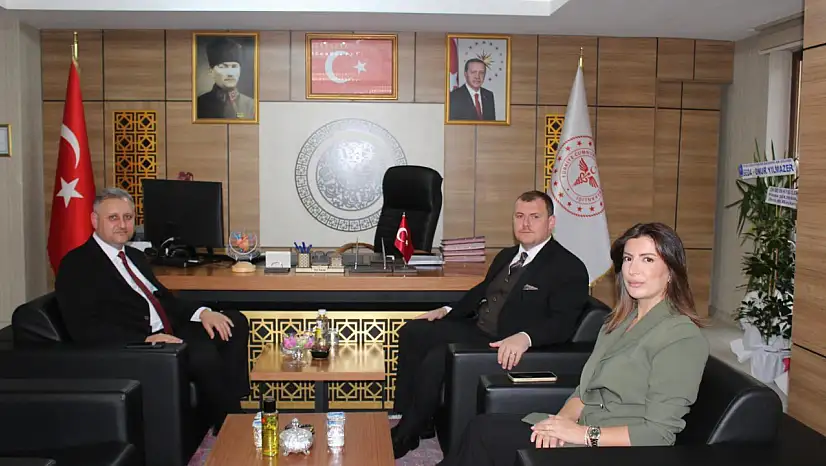 Mutki Kaymakamı Onur Yılmazer'den İl Sağlık Müdürüne Hayırlı Olsun Ziyareti