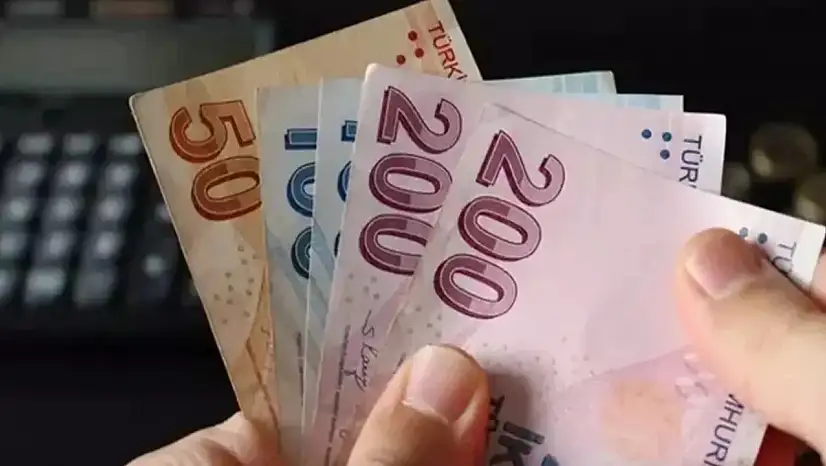 Ocak 2027 Maaş Zammı İçin İlk Rakamlar Ortaya Çıktı: Memur ve Emekli Maaşları Ne Kadar Olacak?