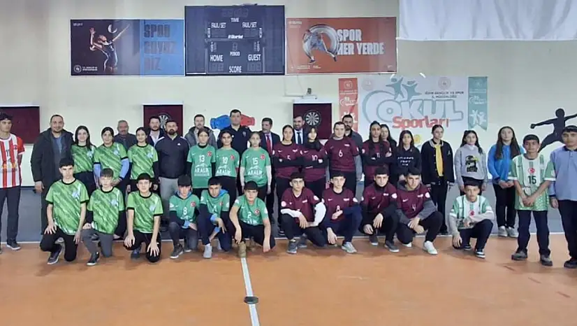 Okul Sporları Dart Turnuvası İlçe Elemeleri Iğdır'da Sona Erdi