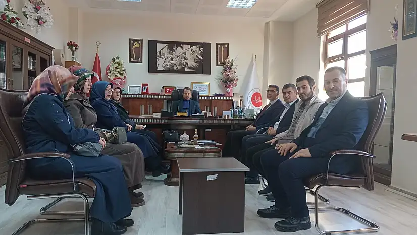 Oltu Müftülüğü'nde Haftalık İstişare Toplantısı Gerçekleştirildi