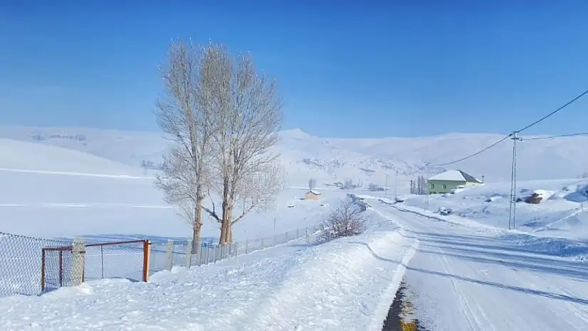 Patnos'ta köyler beyaza büründü