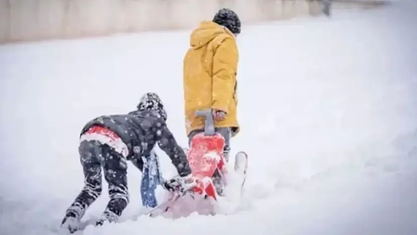 Salı Günü Van'da Okullar Tatil mi? Öğrencilerin Beklediği Açıklama Geldi
