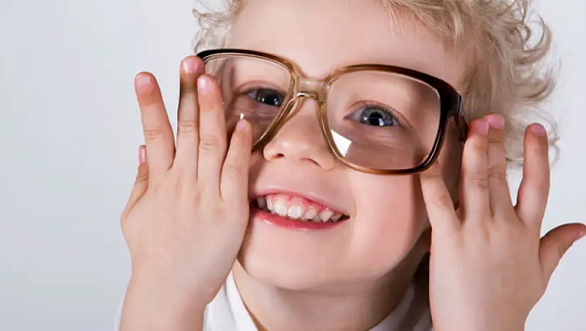 Şaşılık tedavisinde erken tanı hayat kurtarıyor