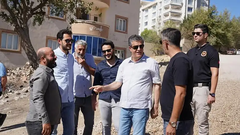 Şırnak Belediyesi Turgut Özal Yaşam Parkı Yolunda Asfalt Yenileme Çalışmalarına Hazırlanıyor