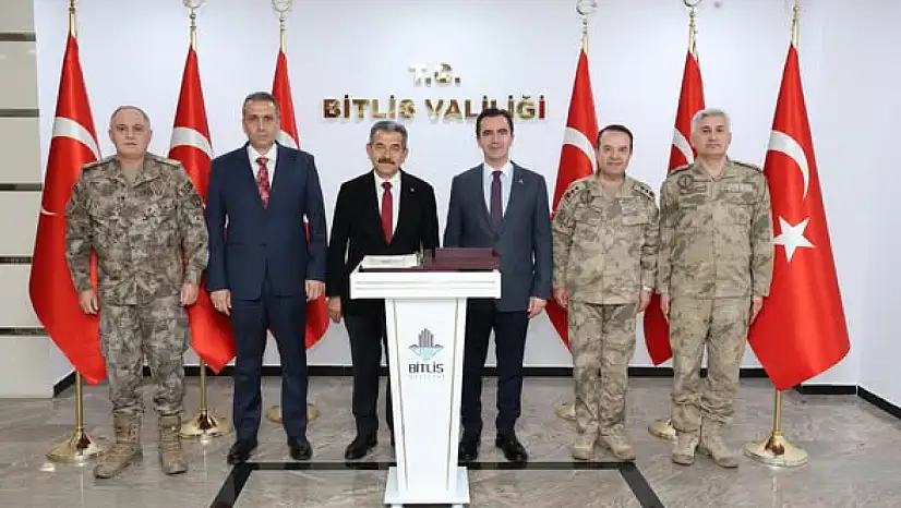 Şırnak Valisi Birol Ekici'den Bitlis Valisi Ahmet Karakaya'ya Ziyaret