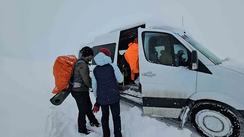 Süphan Dağı'nda zorlu kurtarma operasyonu