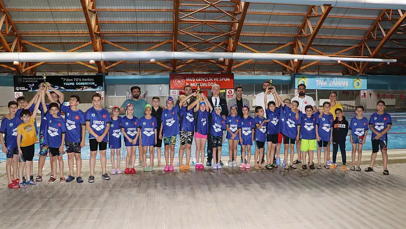 Triatlon Sporcularına İl Müdürü Yusuf Kılıç'tan Tebrik Ziyareti