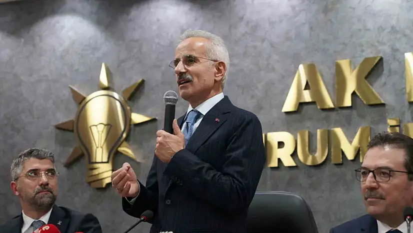 Ulaştırma Bakanı Uraloğlu, Erzurum'daki tünel projeleri ve ulaşım yatırımlarını açıkladı