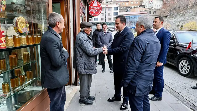 Vali Karakaya'dan Bitlis Çarşısında Esnaf Ziyareti