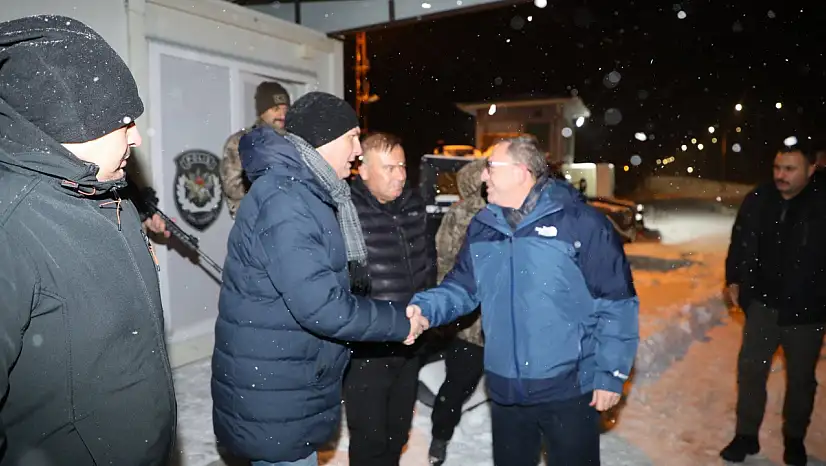 Vali Ziya Polat'tan Kars-Digor Karayolu'ndaki Emniyet Uygulama Noktasına Ziyaret