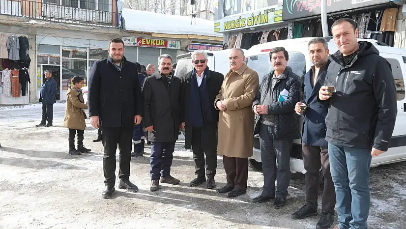 Van Başkale Eşbaşkanı Feyzi Caner Karla Mücadele Çalışmalarını Yerinde İnceledi
