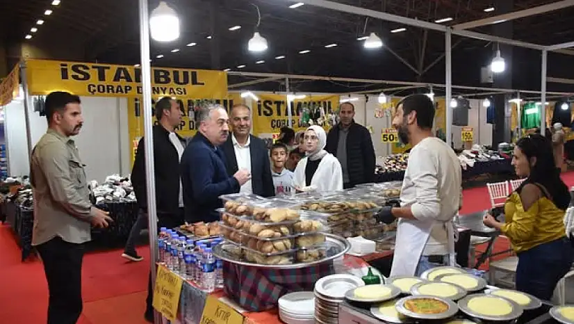 Van'da 12. Yöresel Ürünler ve Hediyelik Eşya Fuarı Ziyaret Edildi