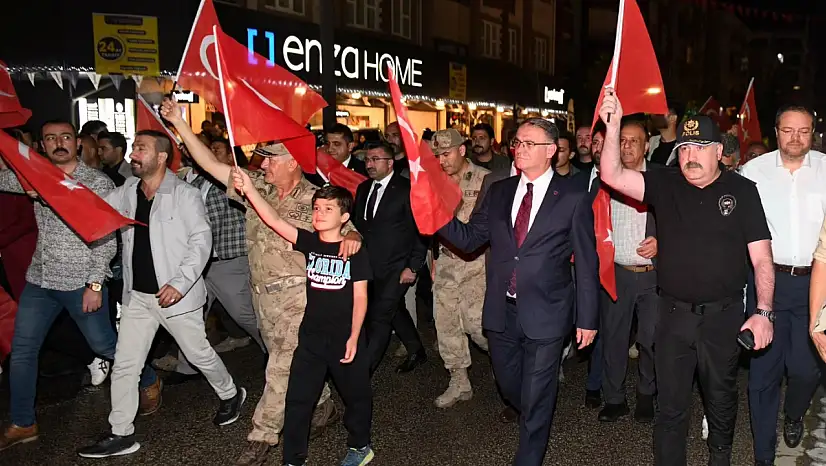 Van'da 15 Temmuz Demokrasi ve Milli Birlik Günü Anma Töreni