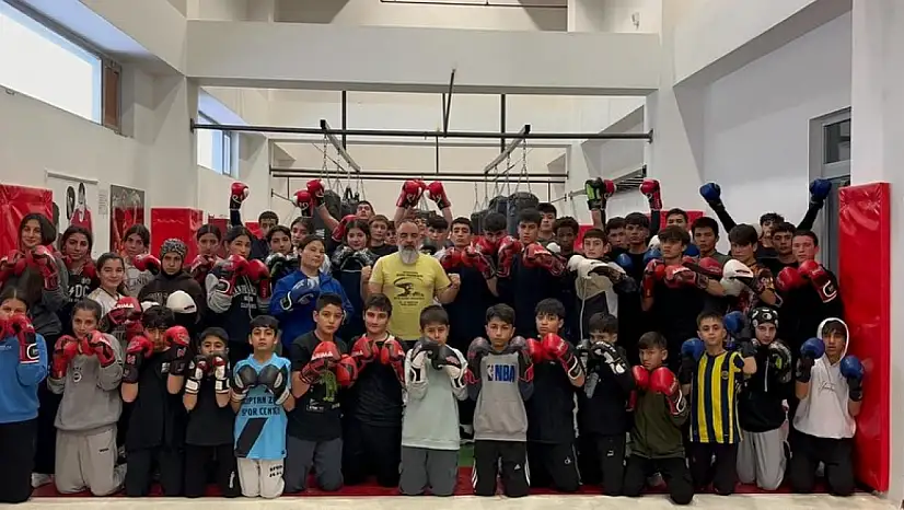 Van'da Boks, Ringin Ötesinde Bir Yaşam Disiplini Oluyor