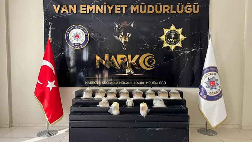 Van'da uyuşturucuya geçit yok: 15 günde 53 kilo uyuşturucu ele geçirildi