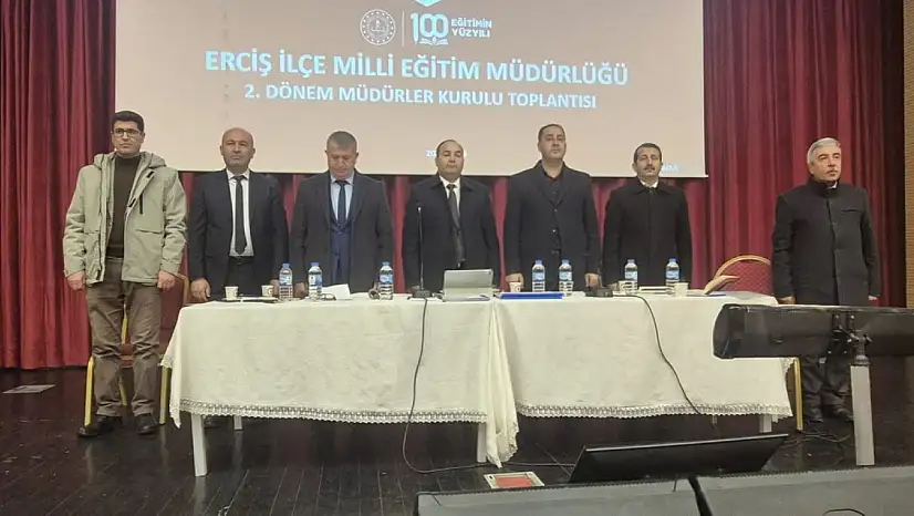 Van Erciş'te Okul Müdürleri Toplantısı Yapıldı