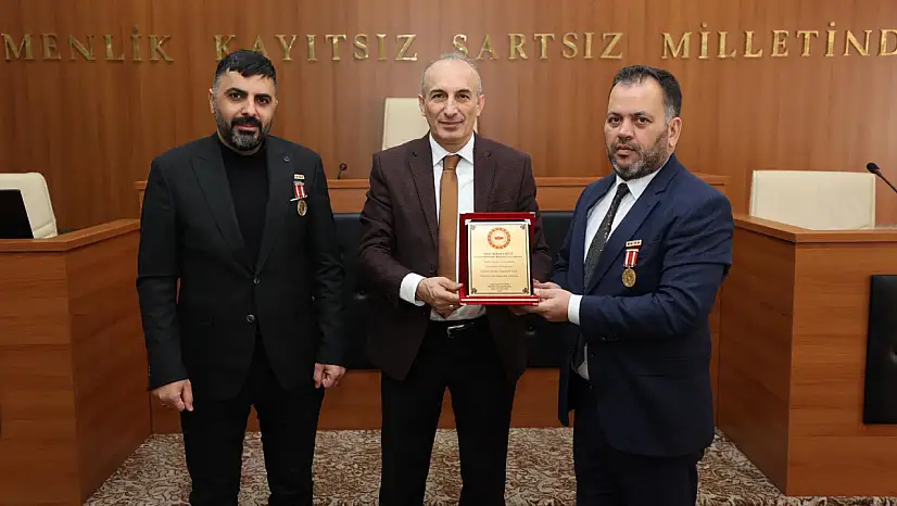 Vatan Gazileri ve Şehit Yakınları Derneği'nden EBB'ye Ziyaret